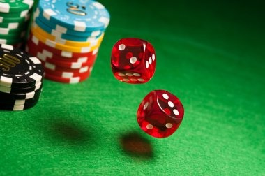 sgptoto88 platform showing live dealer table and sports betting interface on mobile